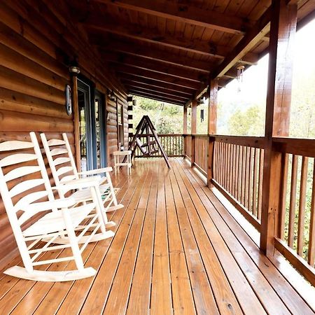 Smoky Mtn Hideaway - Cabin W/ Hot Tub & Pool Table Villa Sevierville Exterior foto